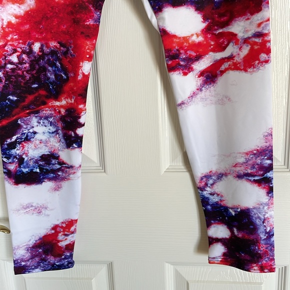 New! Agstract Apparel Yoga Leggings in vibrant colors, blue/white/red Size XL - Picture 4 of 7